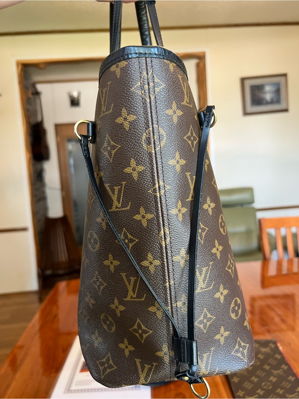 Louis Vuitton Neverfull MM My LV World Tour Monogram - Picture 10 of 17